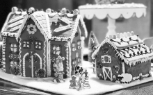 Creative Ideas for Gingerbread Houses Leaves Judges With Tough Decision