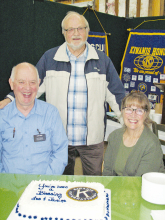 Kiwanis Says Farewell to Les and Janine Michie