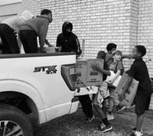 Local 4H Members Help Local Food Pantry