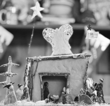 Creative Ideas for Gingerbread Houses Leaves Judges With Tough Decision